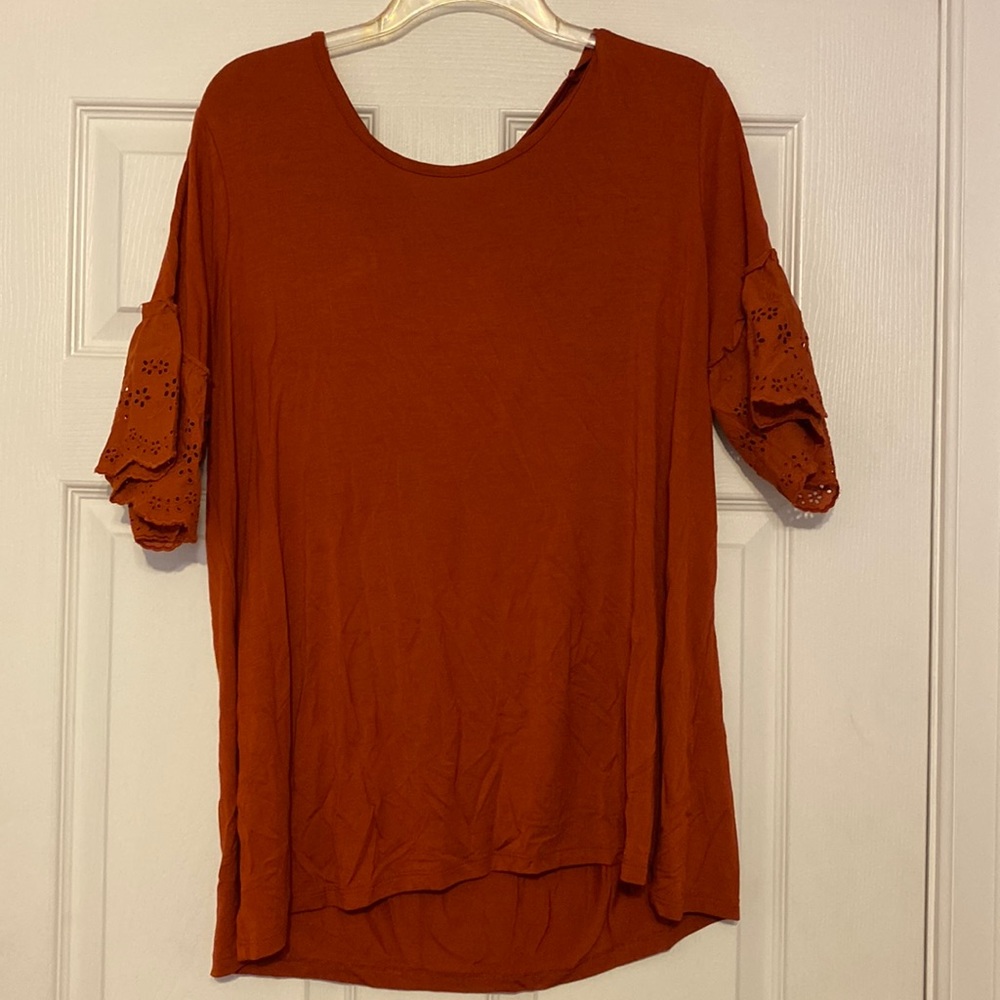 Rust colored top